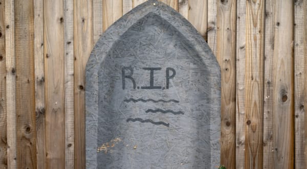 The Death of Drag-and-Drop: Why Visual Workflow Builders Can't Build Real AI Agents